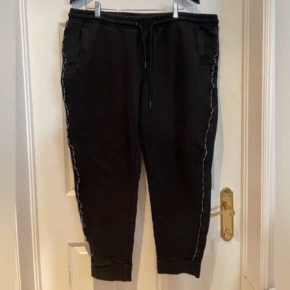 Men’s Calvin Klein Sweats - Picture 1 of 3